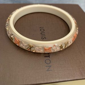 LV bangle
